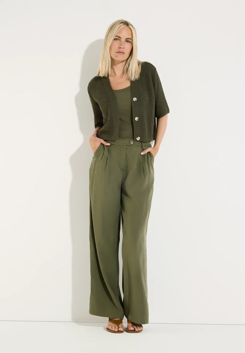 More &amp; More pants Groen