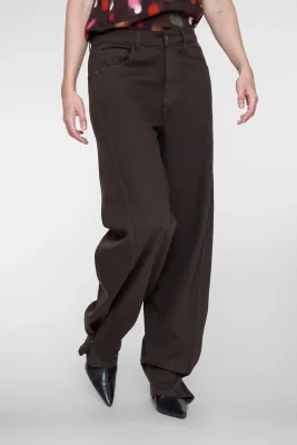 Geisha straight fit jeans met subtiel balloon detail Bruin