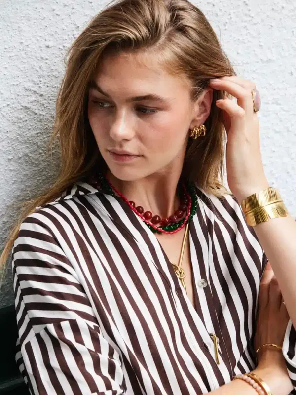 Ellen Beekmans Brede bangle met blad Goud