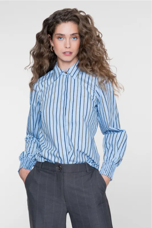 Geisha Blouse pinstripe met rhinestone's