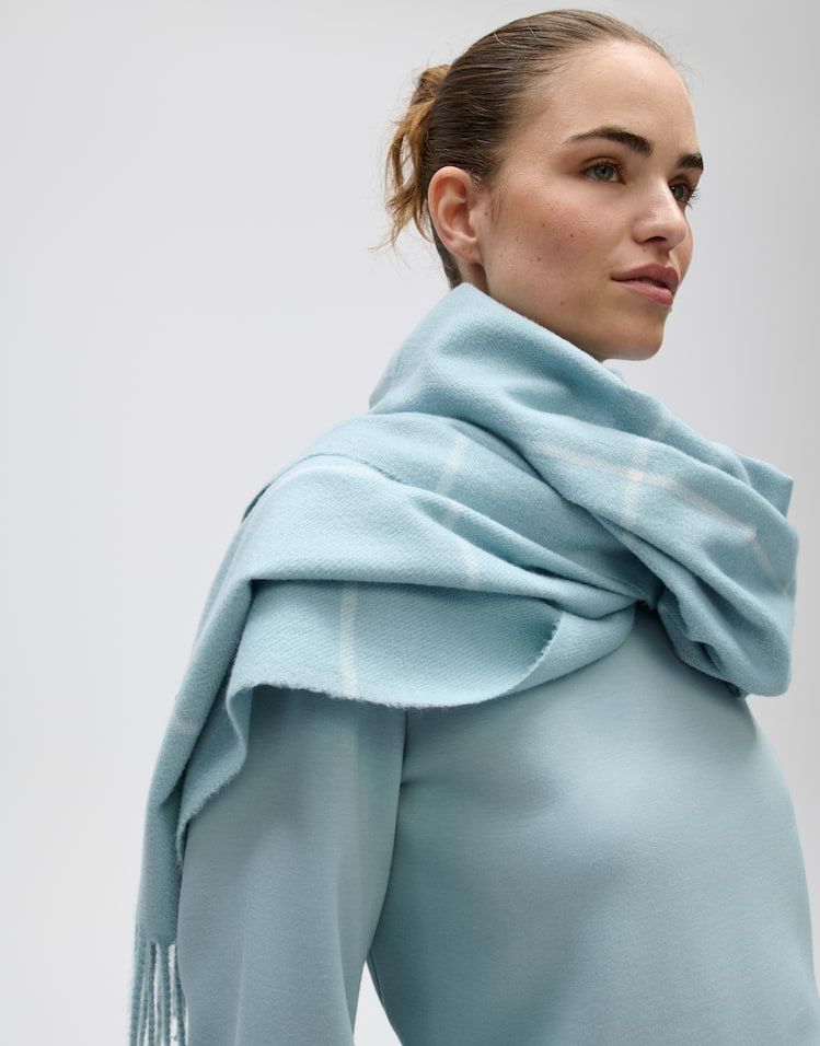 Opus Sjaal met een subtiel ruitjespatroon Blauw