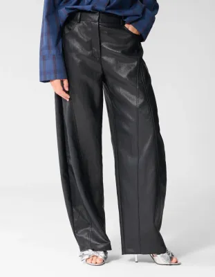 Shoeby Vegan Leren Barrel Fit broek Zwart
