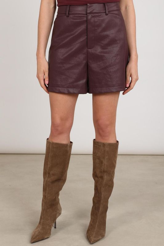 Nukus Dagmar Short PU Rood NKF09069