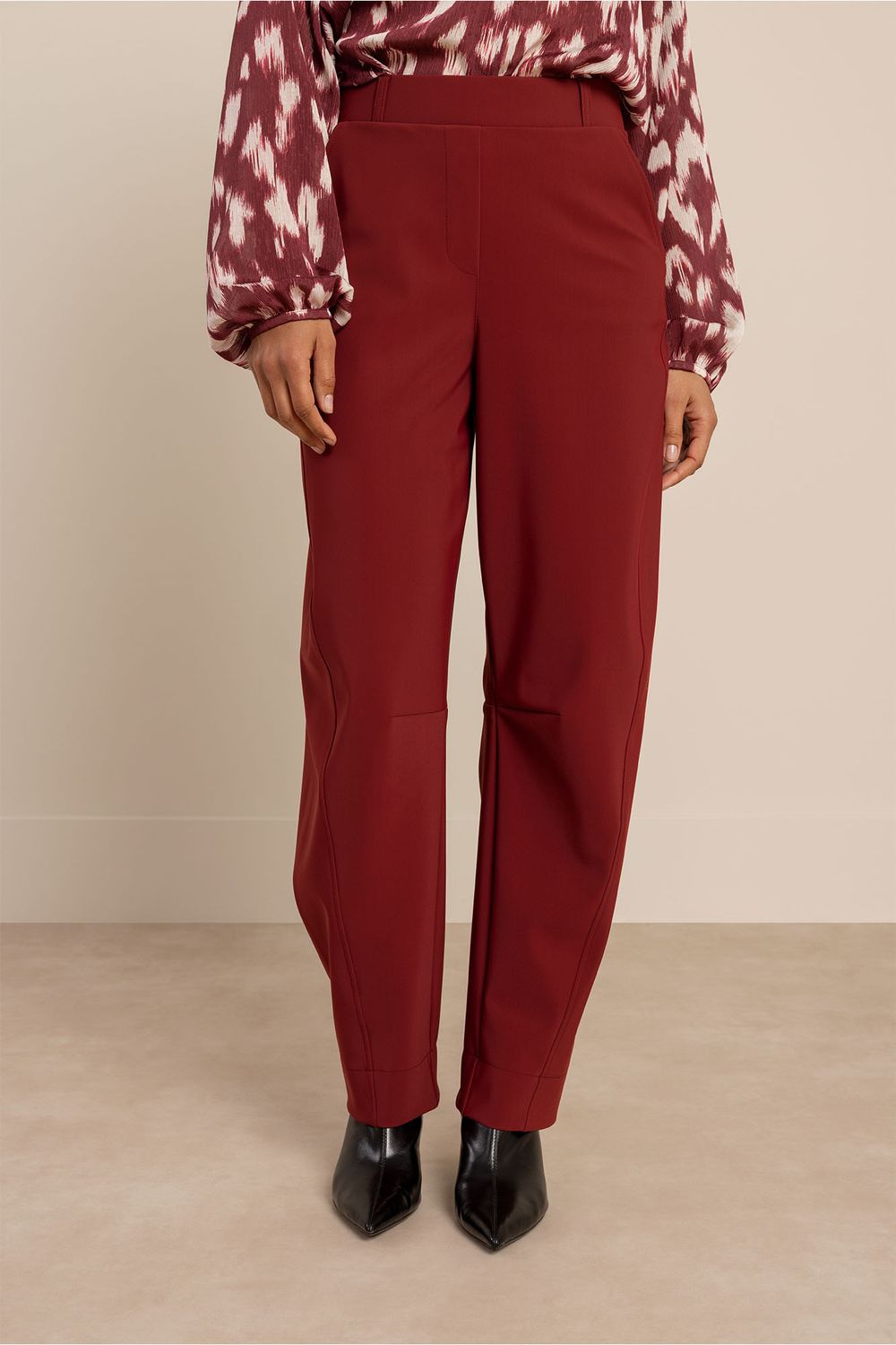 Studio Anneloes Marlis Bonded Barrel Broek Rood