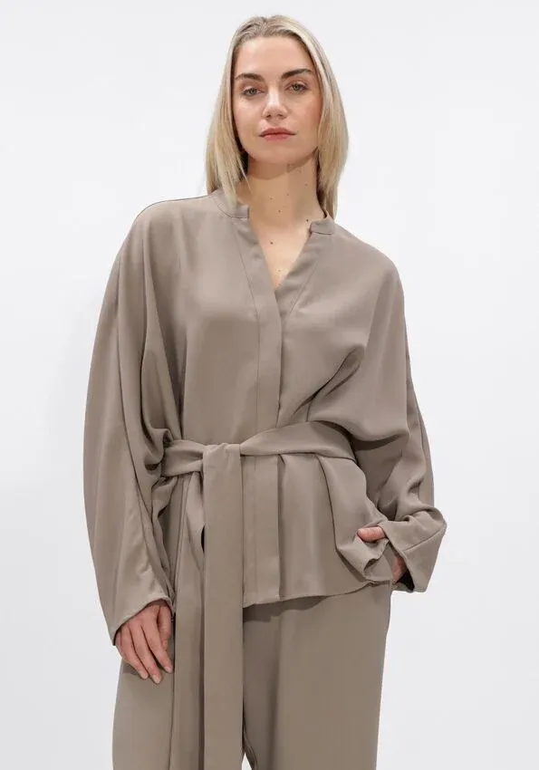 Neo Noir Ellery crepe blouse Bruin