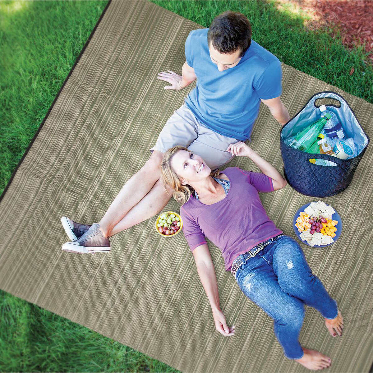 COLEMAN RV MAT 8′ X 10′