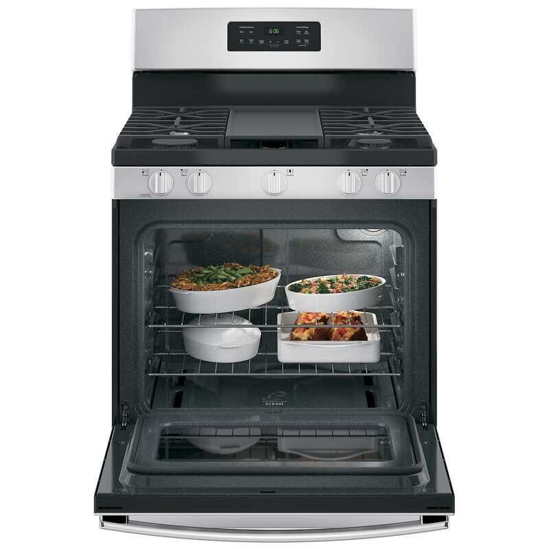 GE Stainless Steel 30 in. Freestanding Steam Clean Natural Gas Range (DENTED)
