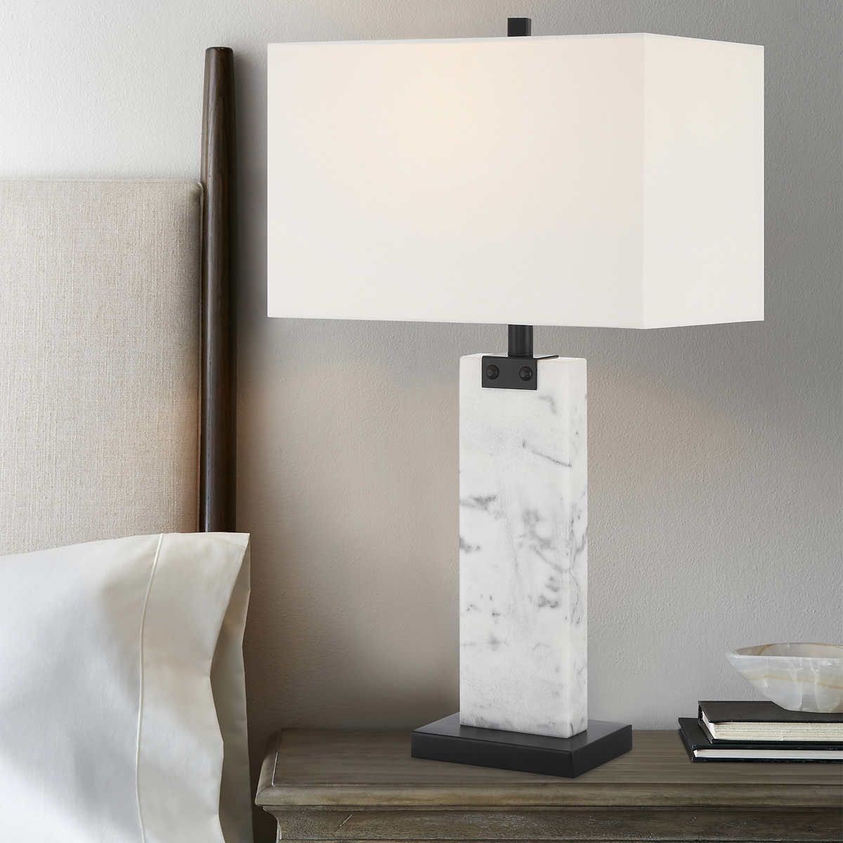 Bellevue Table Lamp with Linen Shade Colour: Black