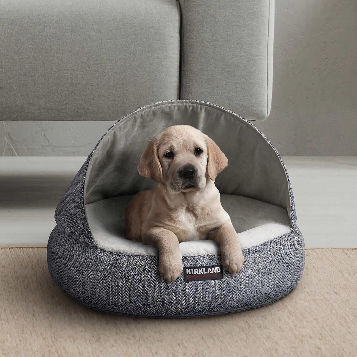 Kirkland Signature 22” Round Hooded Pet Bed  Color: Light Gray