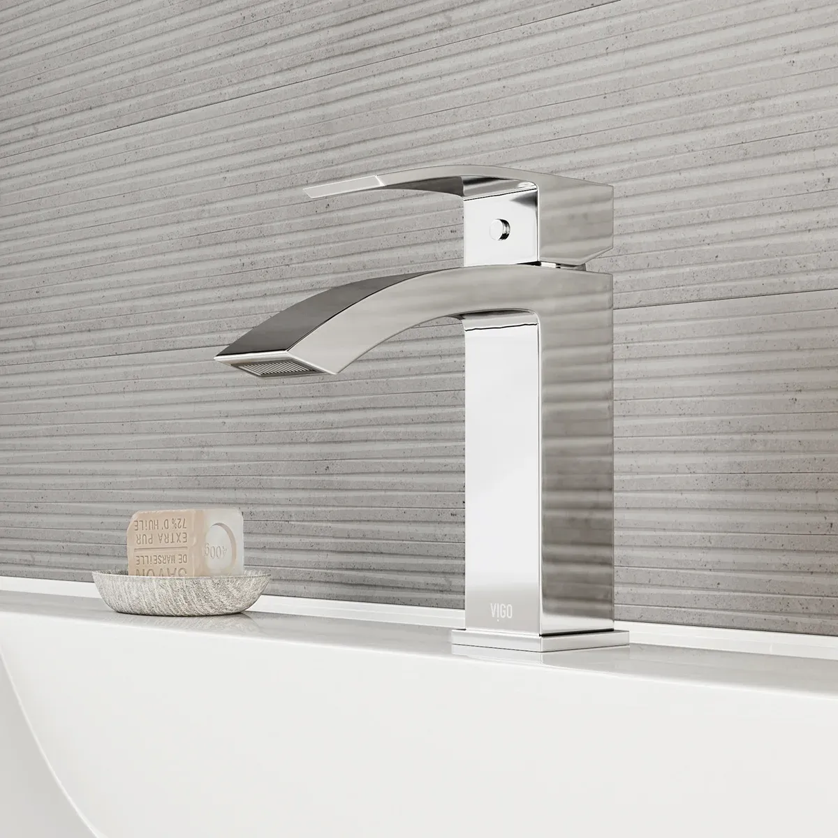 VIGO Satro Bathroom Faucet  Finish : Chrome