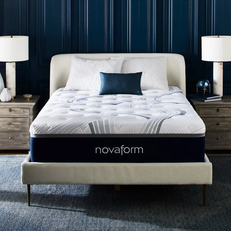 Novaform ComfortGrande Plus Advanced 35.5 cm (14 in.) Gel Memory Foam King Mattress (OPEN)