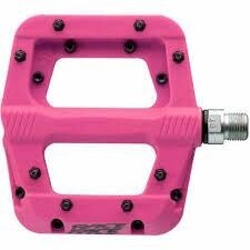RaceFace Chester Pedals - Platform, Composite, 9/16",Magenta, Replaceable Pins