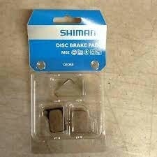 Shimano M02 Resin Disc Brake Pads and Spring for Deore BR-M555 Calipers