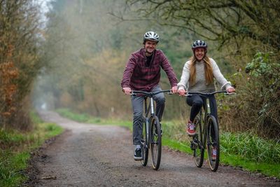 Hybrid / Comfort Bikes