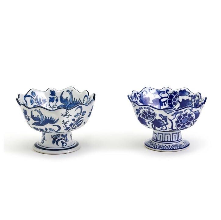 SCALLOPED EDGE FOOTED BOWL