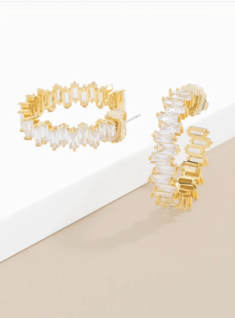 STACKED CRYSTAL HOOP