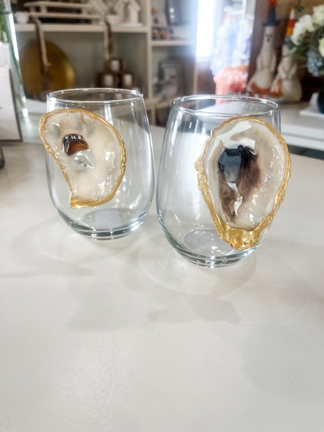 OYSTER WINE GLASS