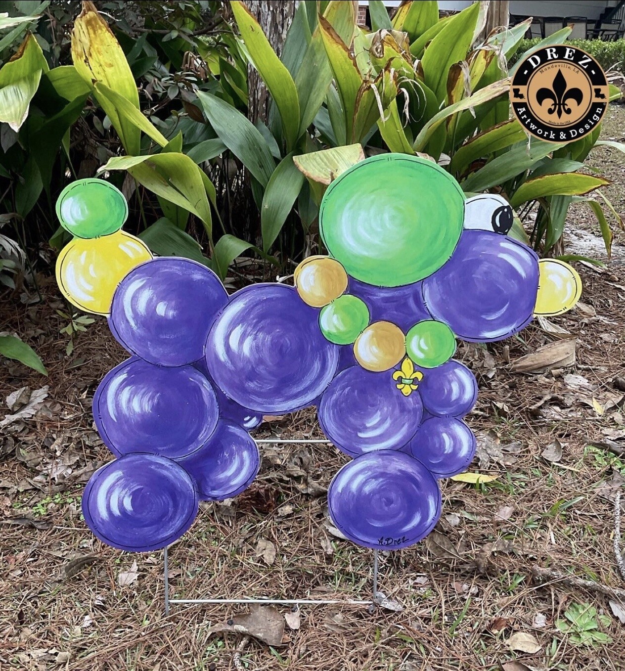 BEAD DOG YARD STAKE