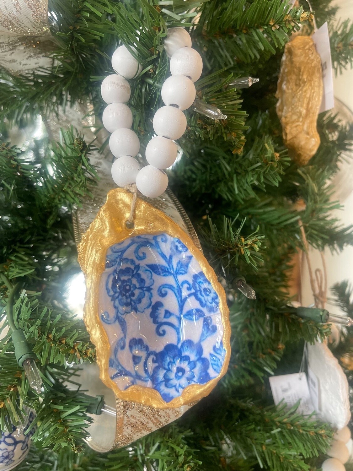 OYSTER BLUE &amp; WHITE ORNAMENT