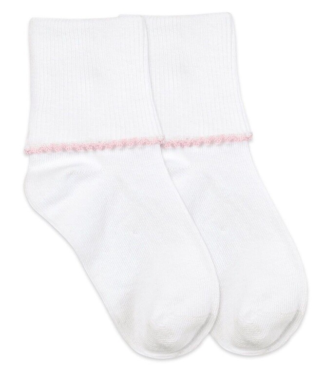 SMOOTH TOE TATTED EDGE TURN CUFF SOCKS