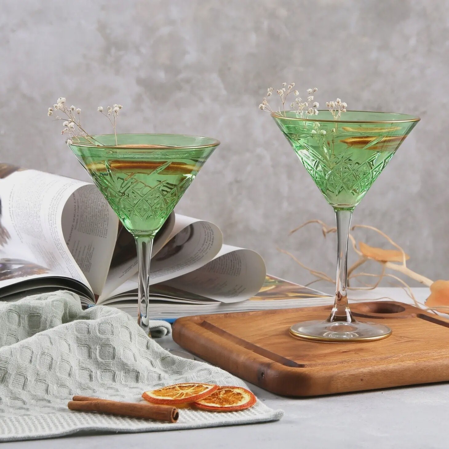 VINTAGE GREEN MARTINI GLASS