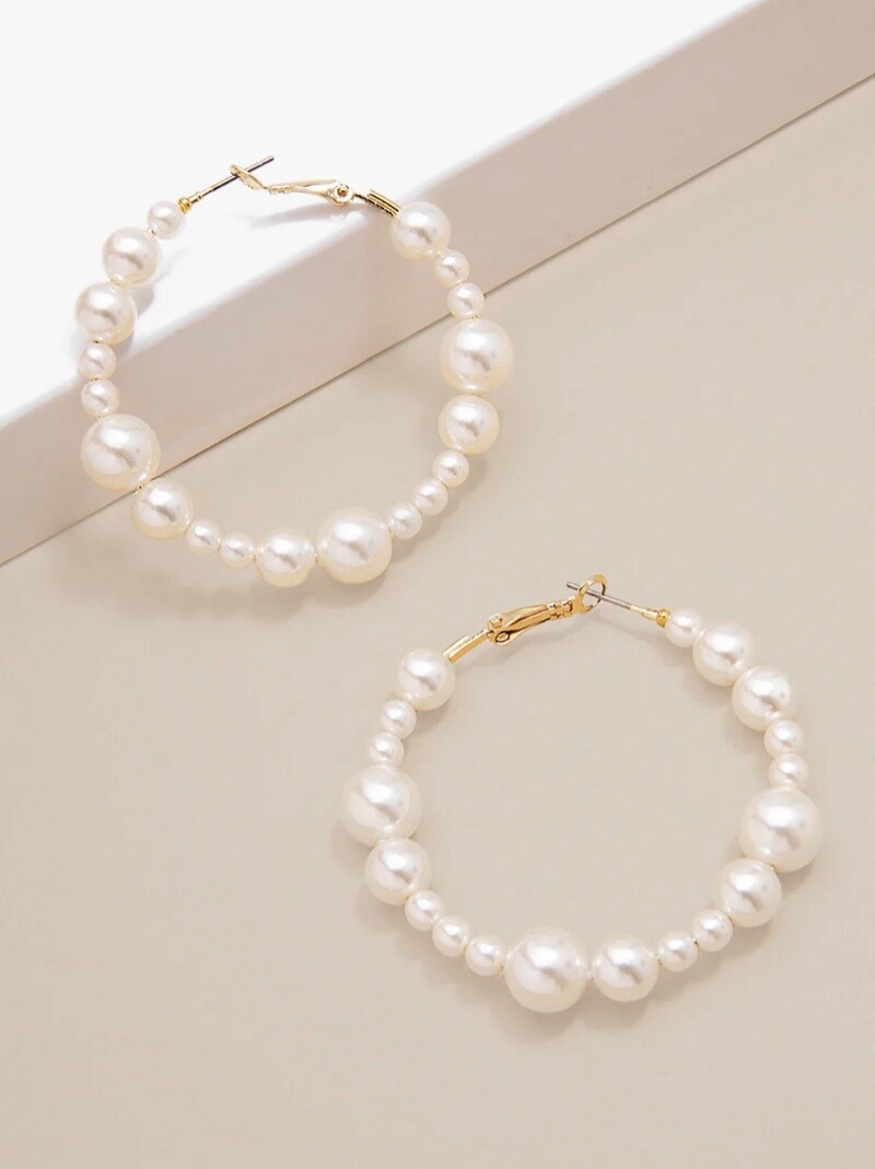 BEADED PEARL STATEMENT EARRING