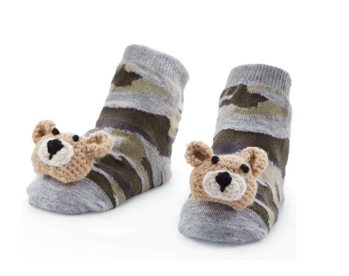 CAMO BEAR RATTLE TOE SOCKS