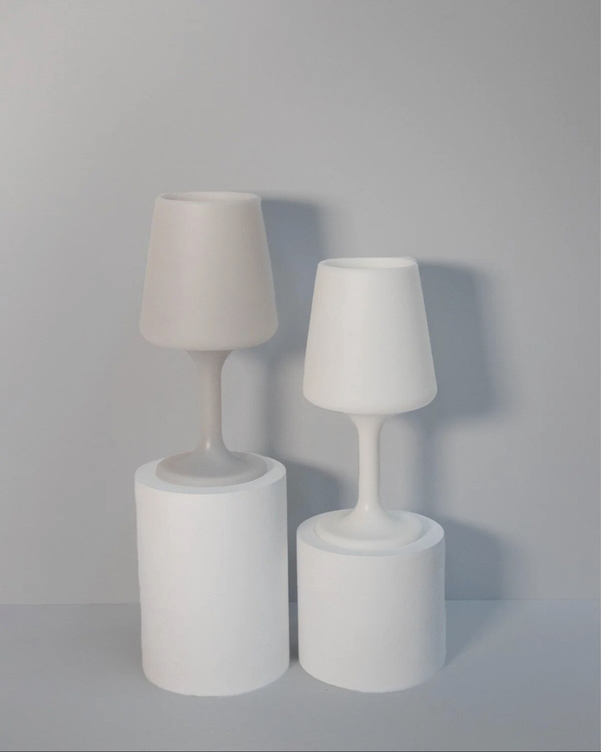 SWEPP | SILICONE UNBREAKABLE WINE GLASSES, Colour: BLANC +DOVE