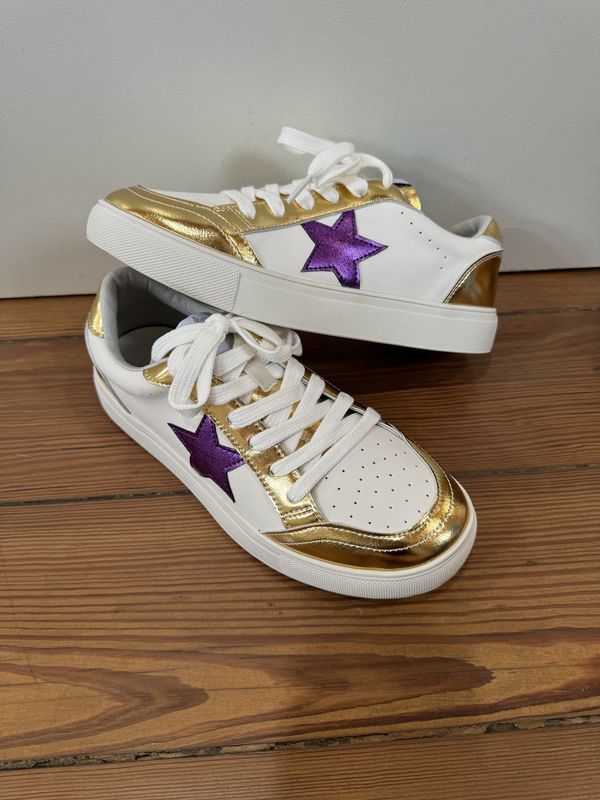PURPLE &amp; GOLD STAR SNEAKERS