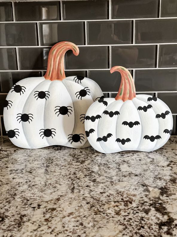 MONOCHROMATIC SPOOKY PUMPKINS- SET OF 2