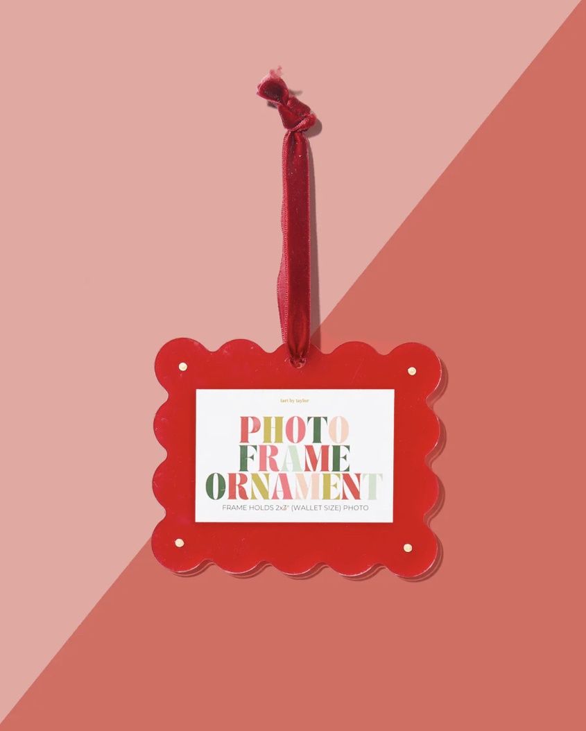 RED FRAME ORNAMENT