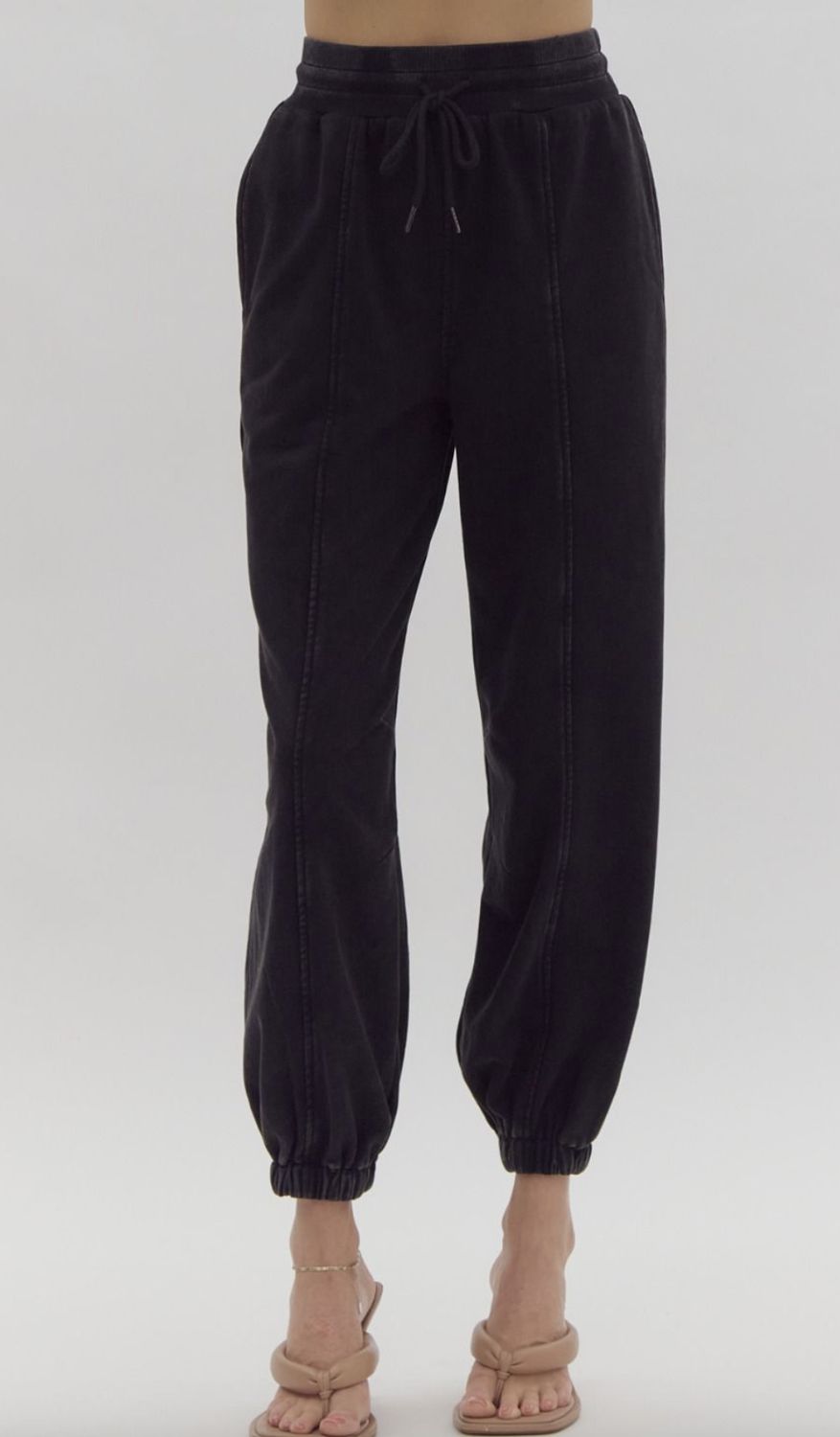 HIGH-WAISTED SEAMED JOGGERS