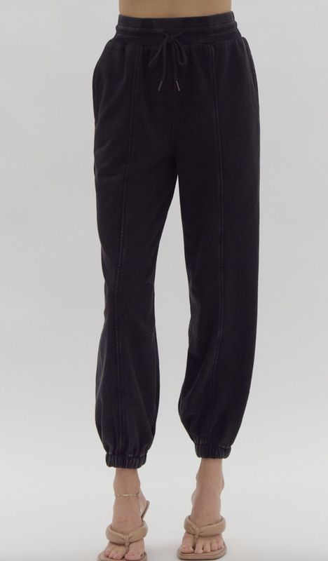 HIGH-WAISTED SEAMED JOGGERS