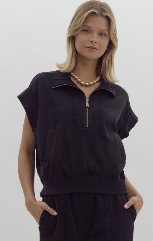 SOLID SHORT SLEEVE HALF-ZIP