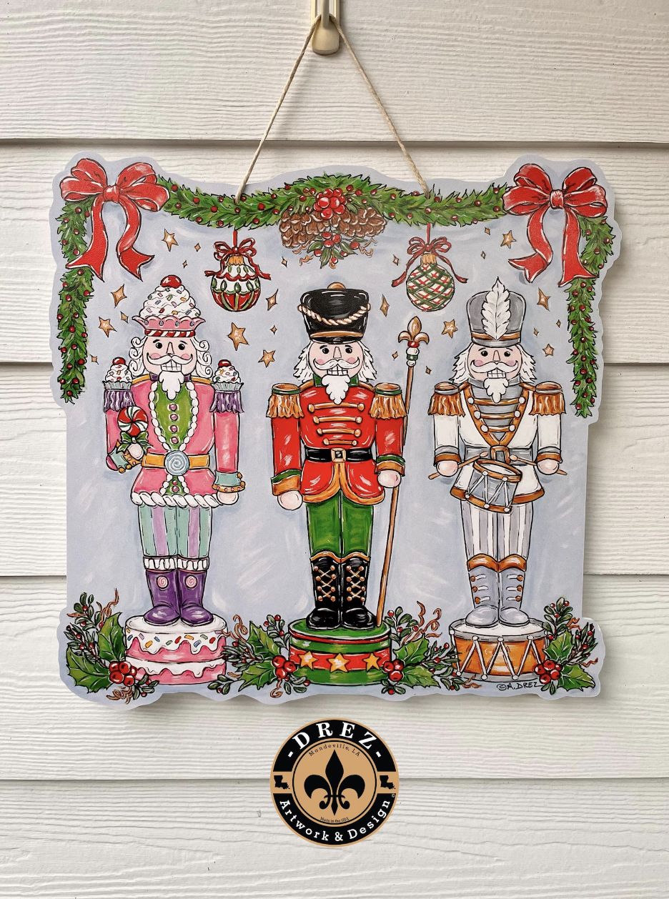TRIPLE NUTCRACKER DOOR HANGER