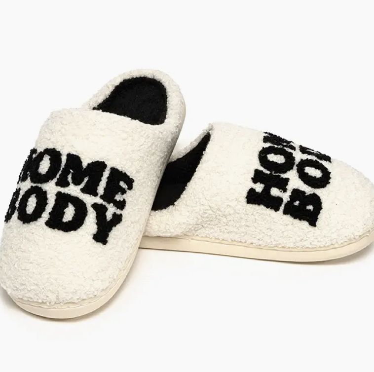 HOME BODY SLIPPERS