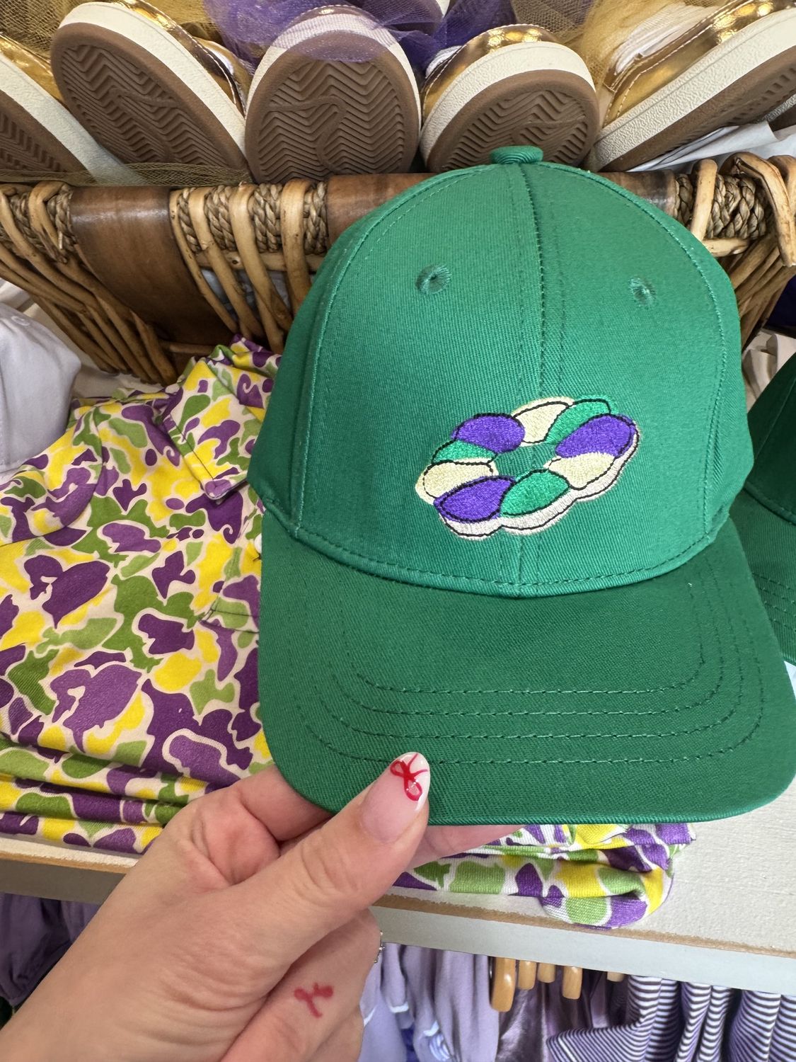 GREEN KING CAKE BASEBALL CAP