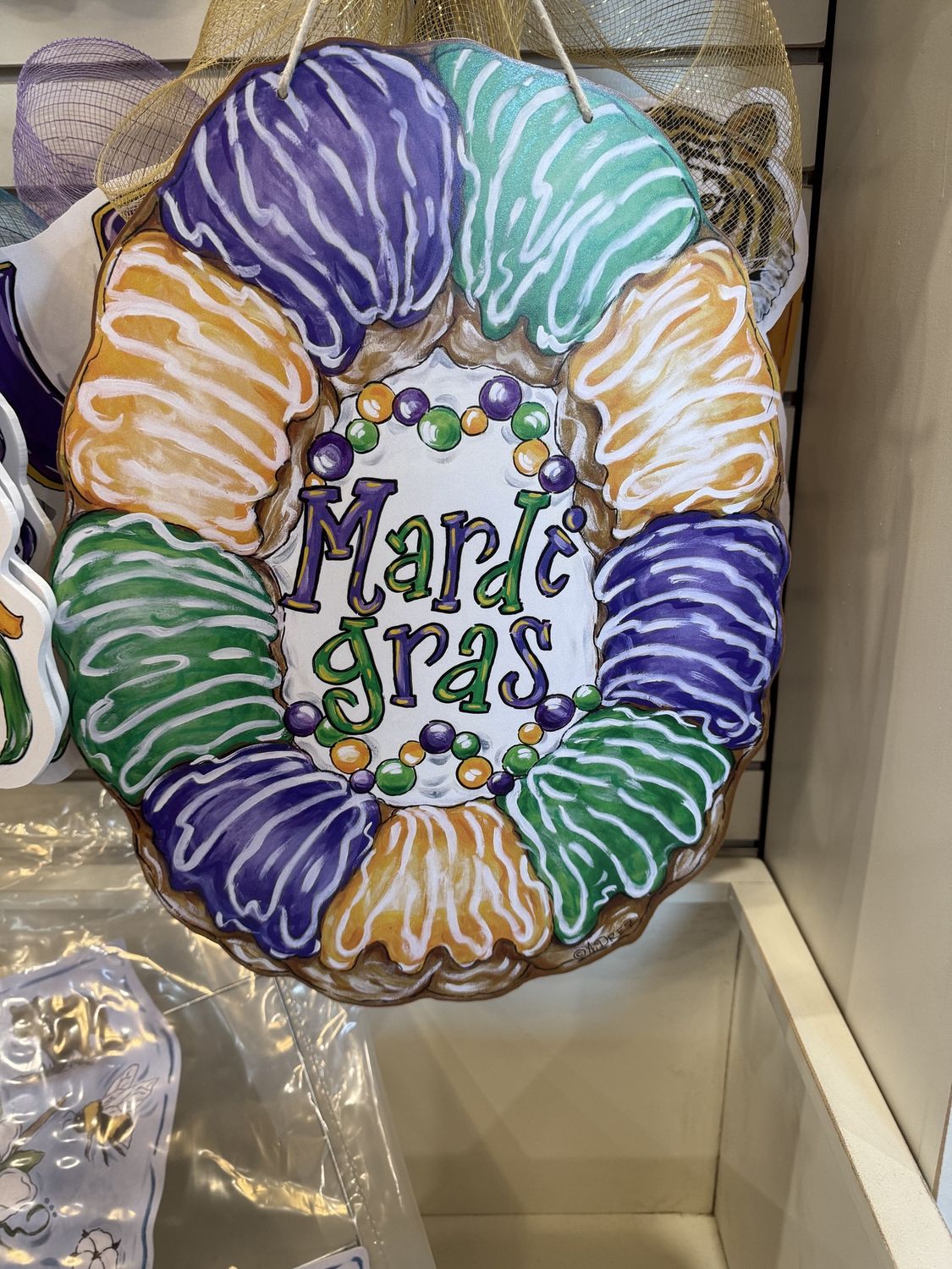 KING CAKE DOOR HANGER