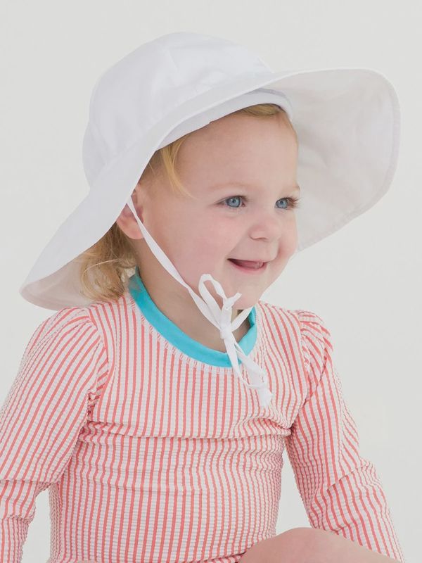 WHITE SUN PROTECTIVE HAT
