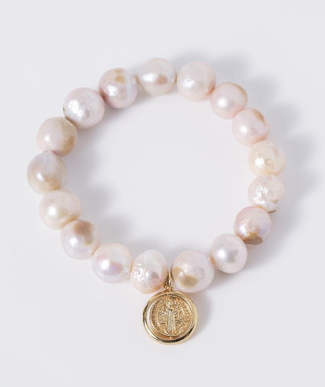 FRESHWATER PEARL BRACELET