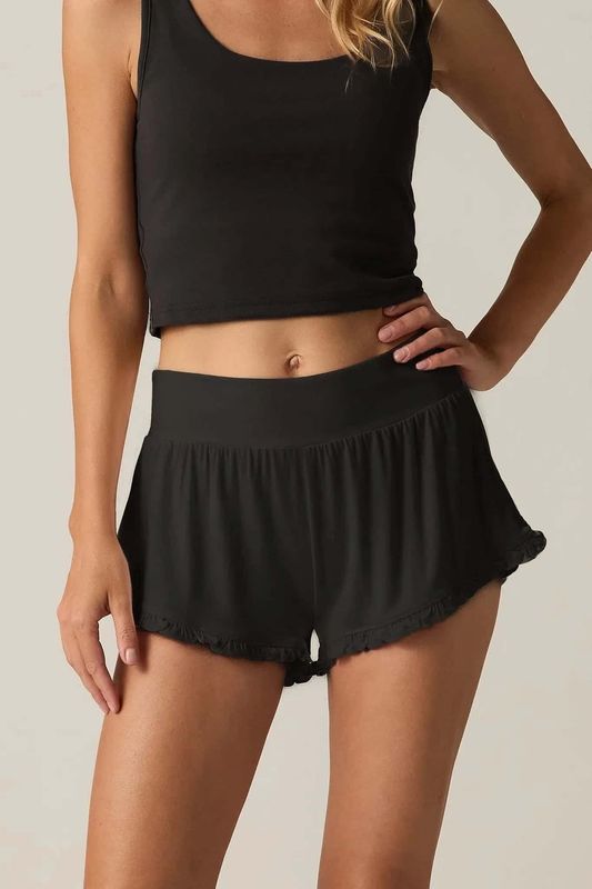 RUFFLE SHORTS- BLACK