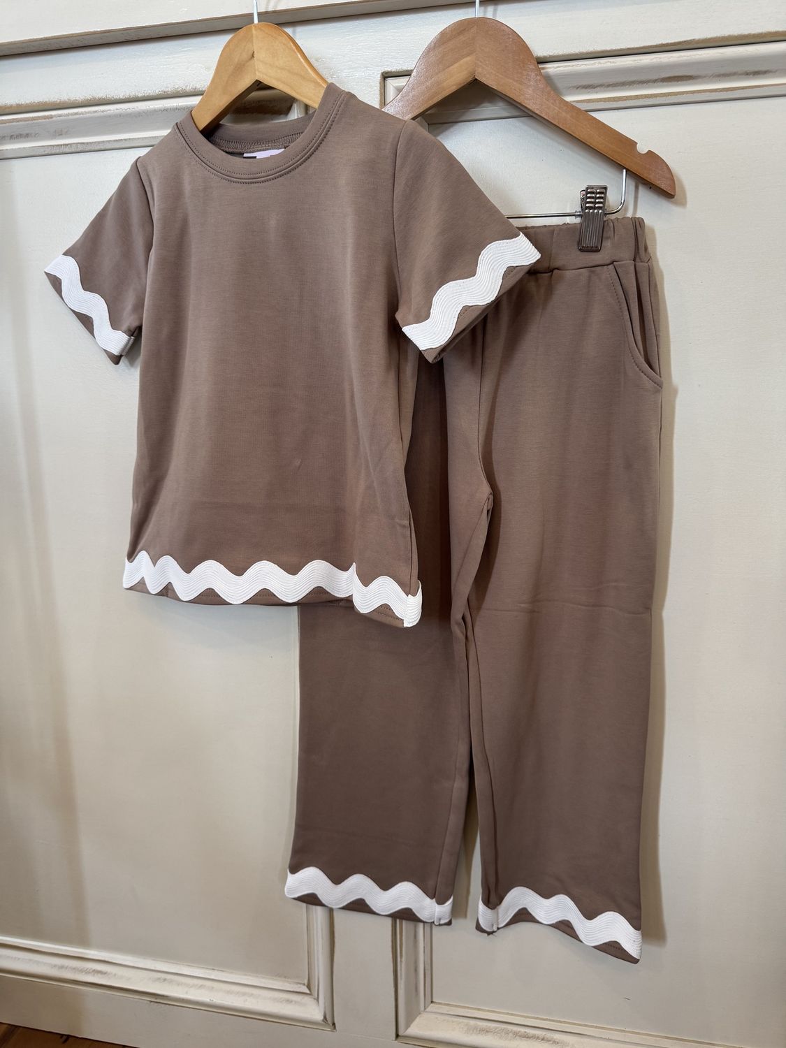 CAMILA RIC RAC PANT SET - MOCHA