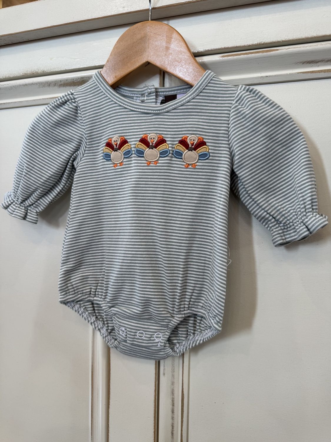 TURKEY APPLIQUE LONG SLEEVE  BUBBLE