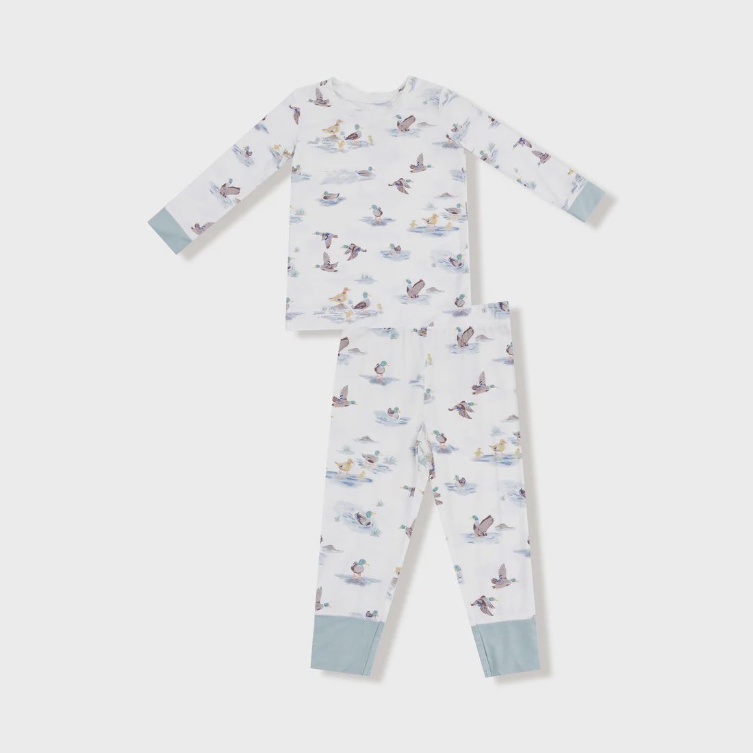 MIGRATING MALLARDS LONG SLEEVE LOUNGEWEAR SET