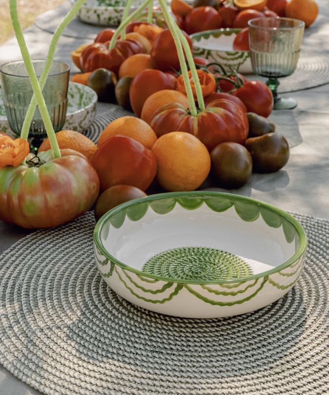 MEDIUM CERAMIC GARLIC GRATER BOWL- ROOTS