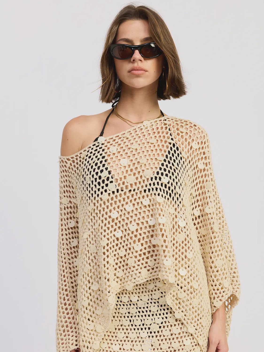 OVERSIZED SHELL TRIM CROCHET PONCHO