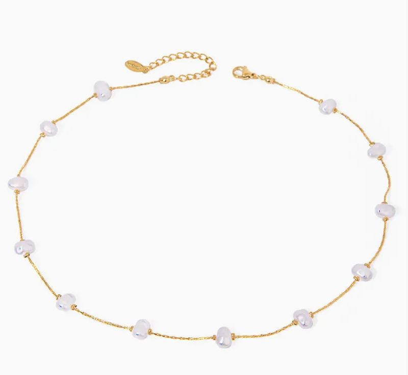 SCATTERED PEARL NECKLACE