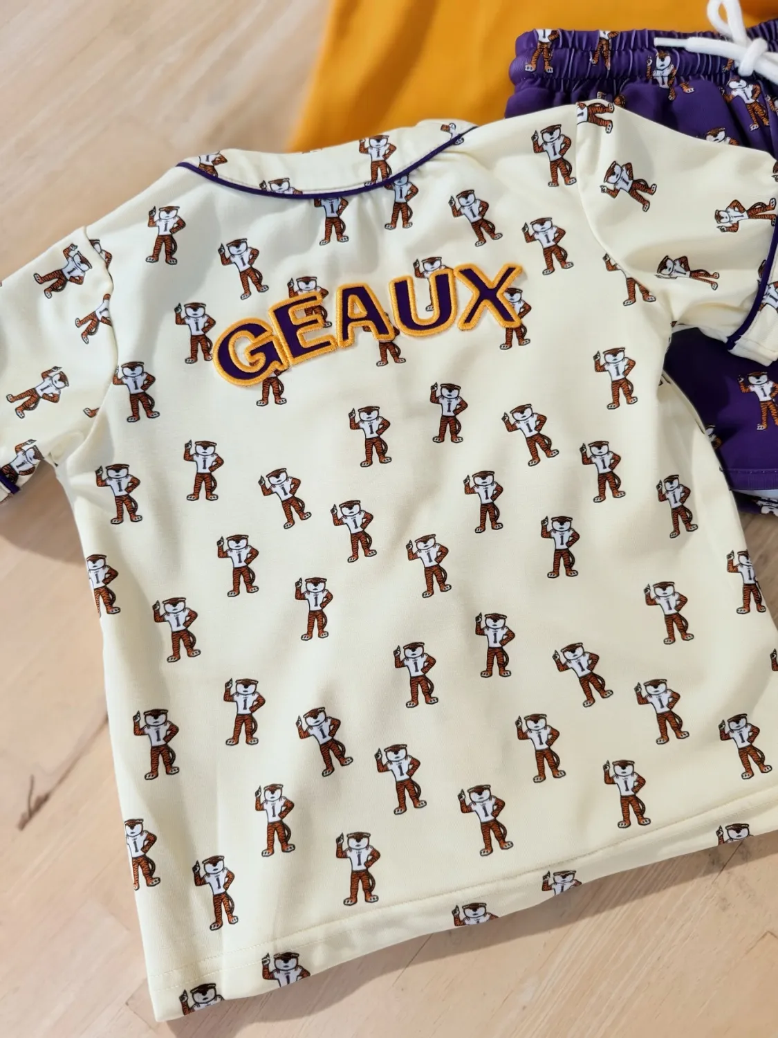 TIGER BAIT YOUTH JERSEY