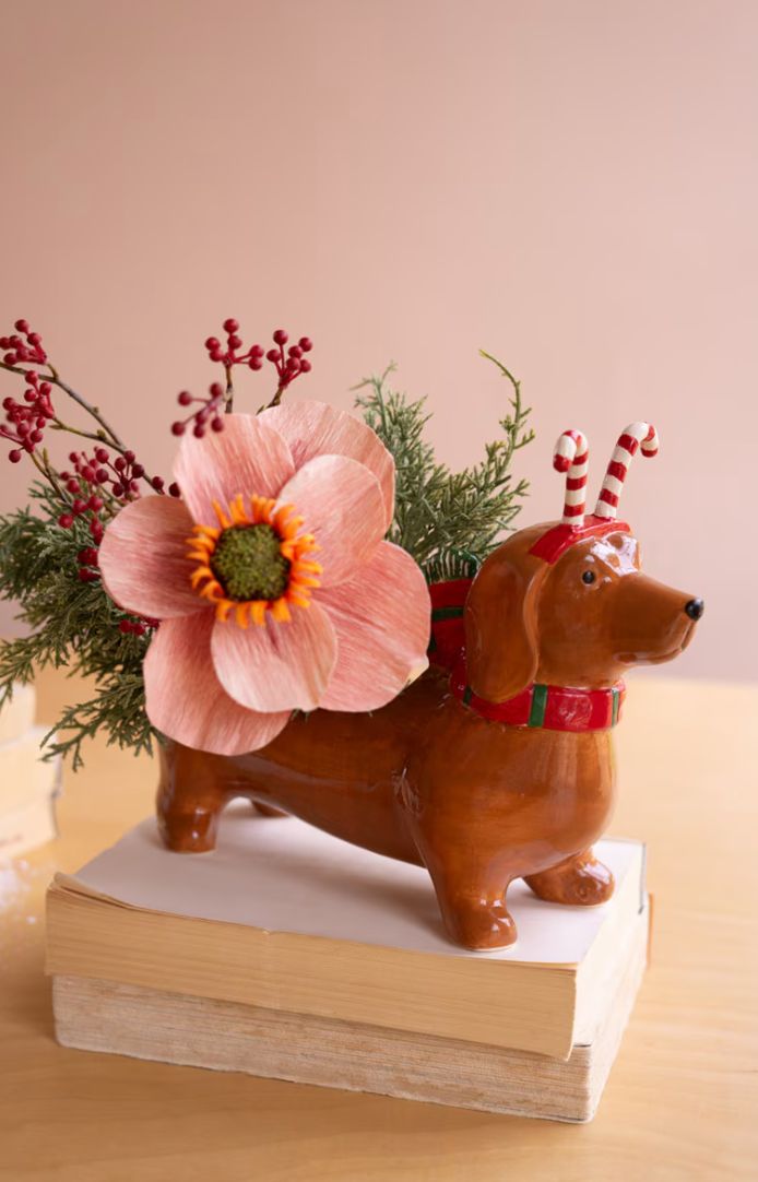 CERAMIC CHRISTMAS DACHSHUND PLANTER