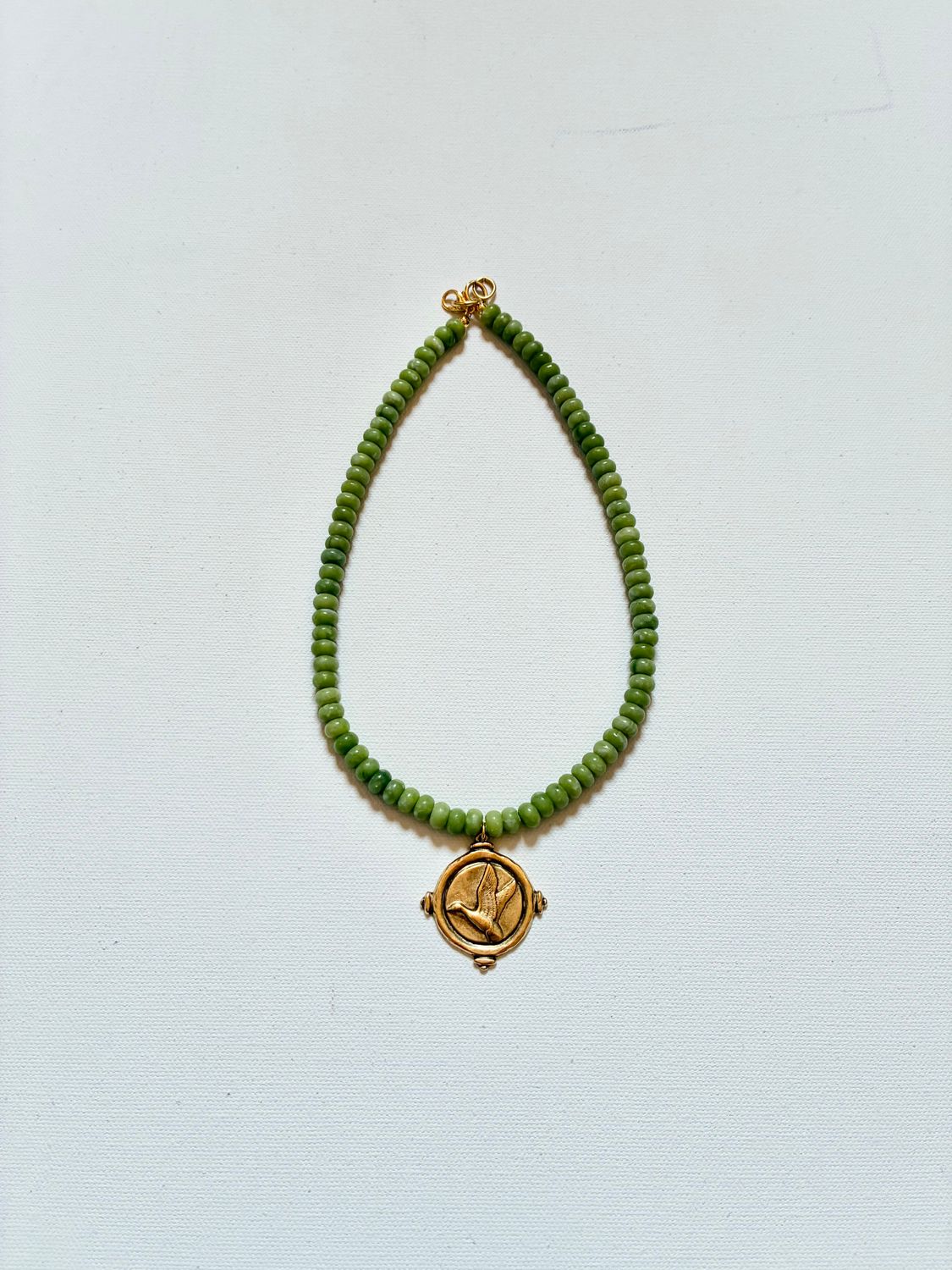NATURAL GREEN GOLD SIGNATURE DUCK NECKLACE